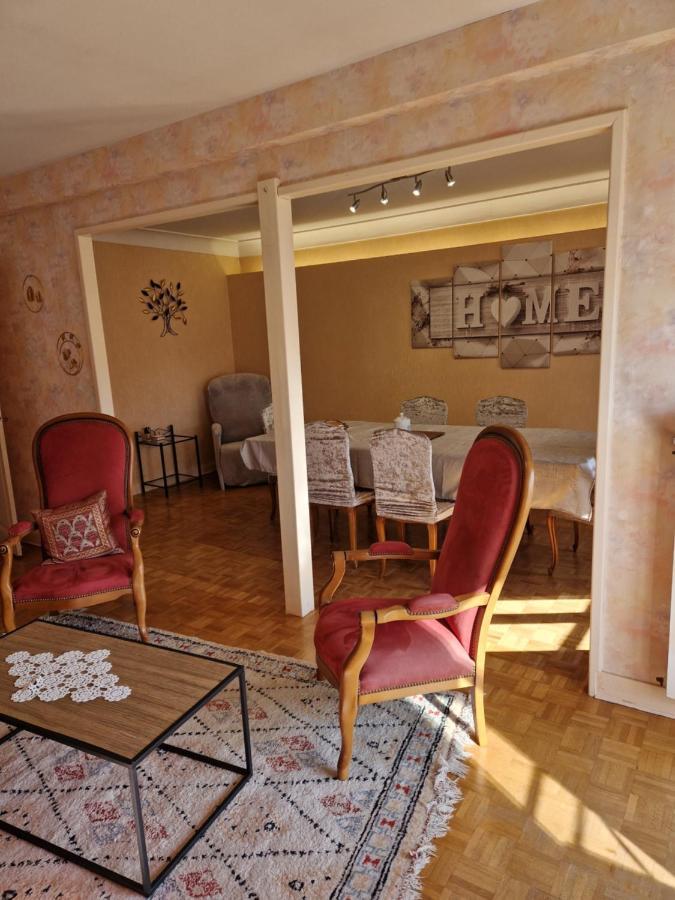 Appartement 120 M² Duplex Coeur Historique Au Calme Le Puy-en-Velay Exterior photo